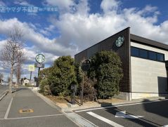 スターバックス明石魚住店　　徒歩2分（110m）