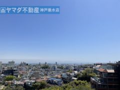現地からの眺望　神戸ハーバーランド方面が一望できます