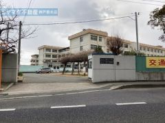明石市立藤江小学校     距離：817m