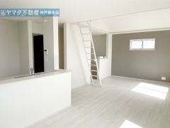 2F　LDK 19.62帖 ・開放感あふれる匂配天井