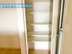 キッチン：パントリー