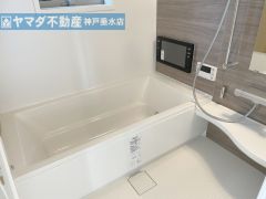 1F　浴室乾燥機つきユニットバス テレビ付きです。