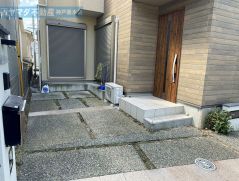 こちらは普通サイズの駐車可能