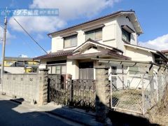 解体後、更地渡しとなります。 建築条件なし、お好きなハウスメーカーにて建築できる土地です。
