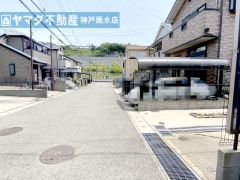 前面道路　北6m