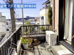 1F　庭（コンクリート）