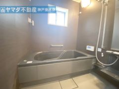 浴室：浴室暖房乾燥機つきユニットバス