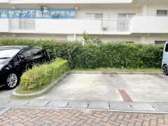 ・専用駐車場　1台分無料です。
