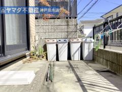 1F　庭（コンクリート）